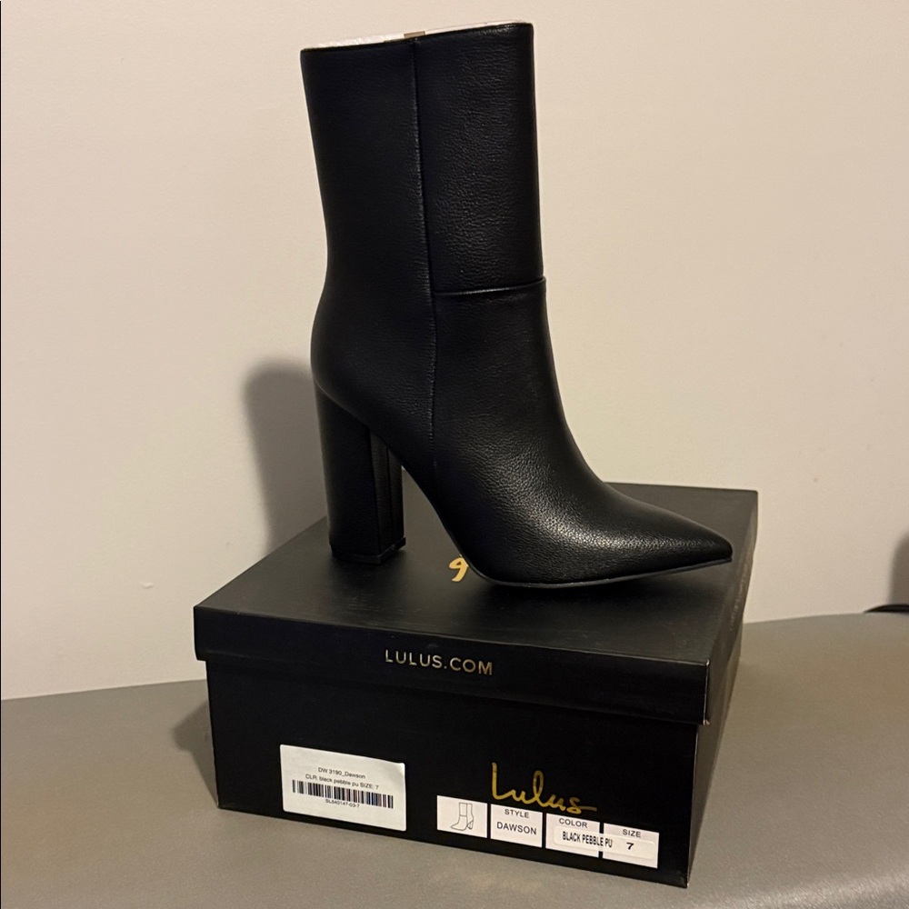 Lulu's Sleek Black Heeled Boots